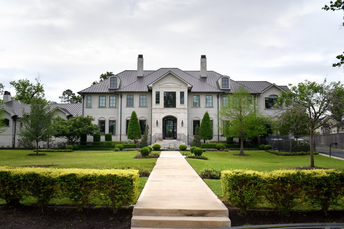 Luxury home exterior painting